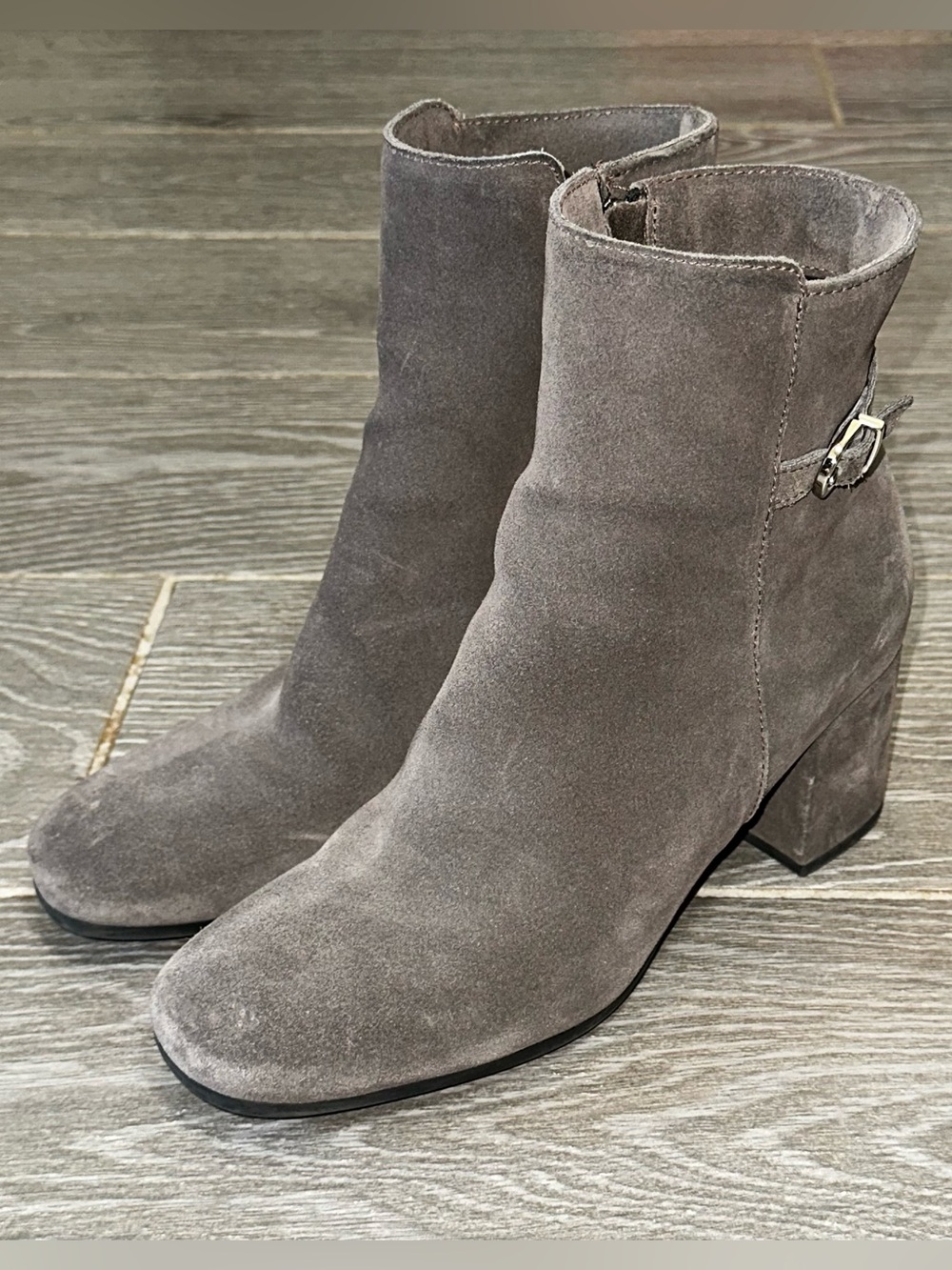 La CANADIENNE Gray Suede Block Heel Ankle Boots